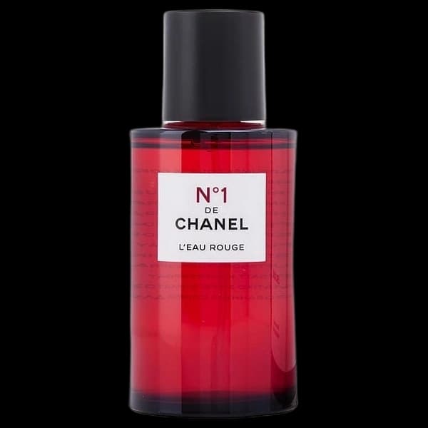 Flacon Chanel No.1 L'Eau Rouge